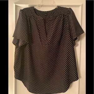Ann Taylor short sleeved polka dot blouse